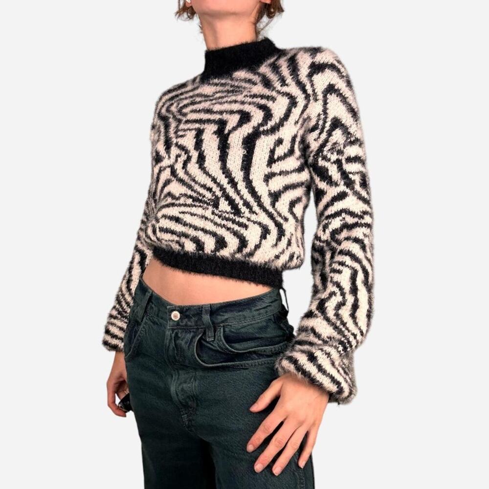 Black and white zebra print fuzzy crewneck statement sweater balloon sleeves  XS